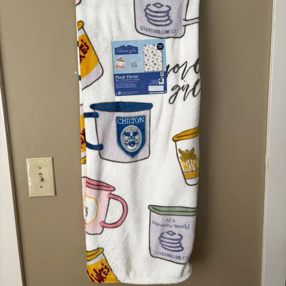 Gilmore Girls Mugs Plush Throw Blanket 50x70 Stars Hollow Chilton Al's Pancake